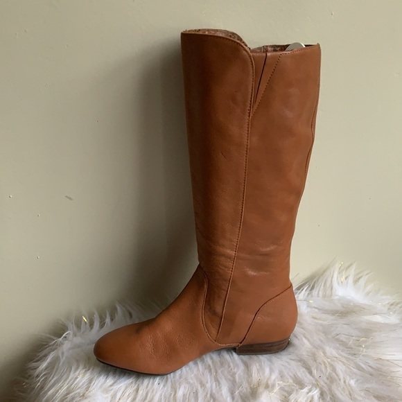 Gianni Bini brown leather wedge boots shoes 7M